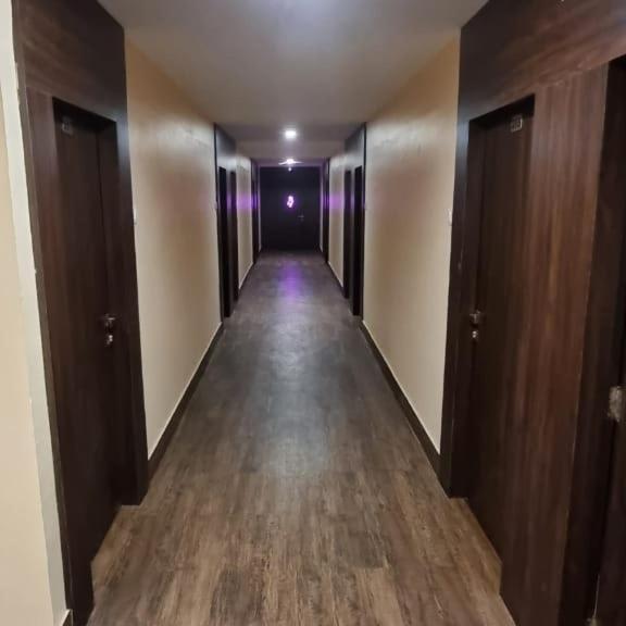 Hotel Flamingo Gandhidham Exterior photo